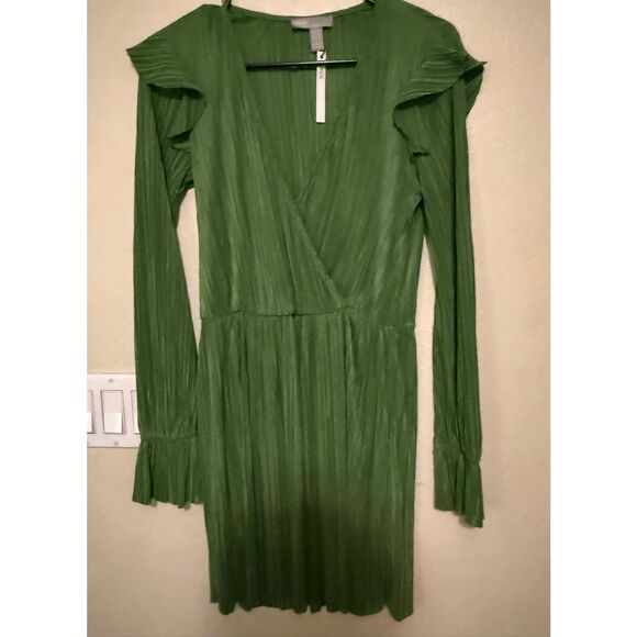 💚 ASOS Pleated Textured Wrap Dress- Size Small (4) - Picture 3 of 9